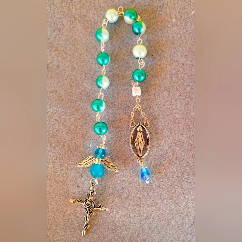 Elegant Guardian Angel Pocket Rosary